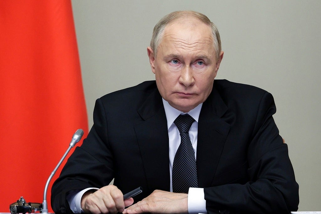 | Photo: AP       : Putin Responds To Ukraine's Kursk Incursion, Vows 'Worthy Response' As Tensions Escalate